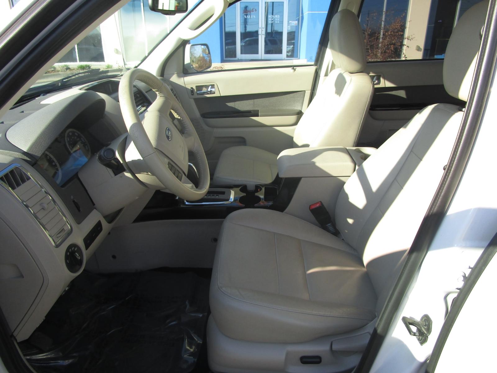 2012 WHITE Ford Escape Hybrid ESCAPE HYBRID (1FMCU4K33CK) , located at 1814 Albert Pike Road, Hot Springs, AR, 71913, (501) 623-1717, 34.494228, -93.094070 - Photo #5